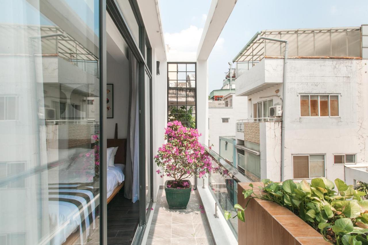 Central Studios At Ben Thanh Market By Circadian Ho-Chi-Minh-Stadt Exterior foto